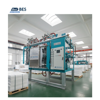 Machine de moulage de formes en EPS entièrement automatique, ligne de production hydraulique de mousse EPS pour la fabrication de glacières et de boîtes à poisson en polystyrène