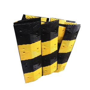 Pare-chocs de vitesse en caoutchouc 1000*350*50 mm, ralentisseur de vitesse en caoutchouc - Product Image 1