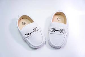 Pu Baby Bean Shoes 0-1 años de edad estilo inglés niños pequeños <span class=keywords><strong>zapatos</strong></span> de cuero niñas primavera y otoño <span class=keywords><strong>zapatos</strong></span> para caminar - Product Image 3
