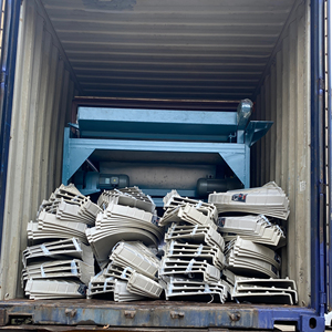 짐바브웨 크롬 철 구리 분리기 금 채취 장비 플라스틱 스파이럴 슈트 판매 - Product Image 4