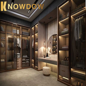 KNOWDOW <span class=keywords><strong>armadio</strong></span> con cabina <span class=keywords><strong>armadio</strong></span> personalizzato per Villa di lusso moderna spaziosa camera da letto principale Interior Design 3D Rendering di <span class=keywords><strong>disegni</strong></span> - Product Image 3