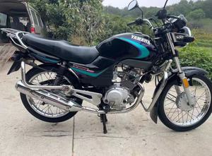 <span class=keywords><strong>Moto</strong></span> Sportiva <span class=keywords><strong>Yamaha</strong></span> Sky Blade 125cc di Seconda Mano - Product Image 2