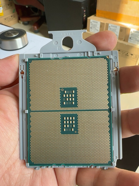AMD EPYC Milan 7B13 100-000000335 64 Core 128 Threads 2.25GHz TDP 280W SP3 Processor CPU