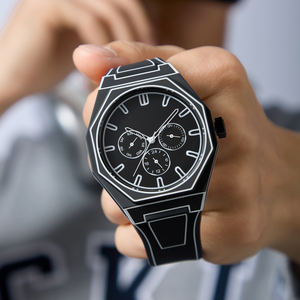 2025 nuevos relojes para hombre de alta calidad estilo Manga japonés correa de silicona suave Reloj de pulsera luminoso resistente al agua - Product Image 3