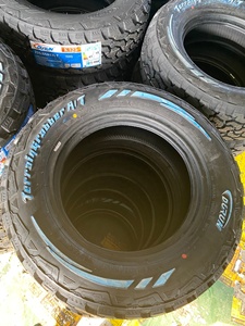 Neumáticos Todoterreno de Bloque Pequeño de Buena Calidad de Marca China <span class=keywords><strong>en</strong></span> Oferta, 265/65R17LT para Vehículos SUV 4x4 con Letras Blancas - Product Image 4