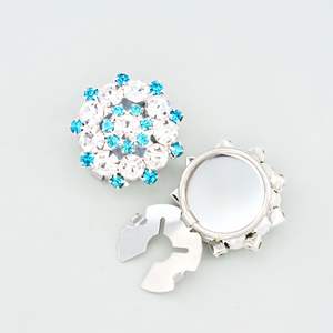 เสื้อแจ็คเก็ตผู้หญิงดีไซน์เนอร์ กระดุมรูปผีเสื้อแบบไม่สมมาตร กระดุมทองแฟนซี กระดุมรูปสมอแบบซักได้ กระดุมโลหะผสมเคลือบเงา กระดุมโลหะผสมสังกะสี - Product Image 4