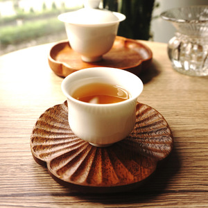 Walnut Wood Coaster Irregular Shape Heat Resistant Kung Fu <b>Tea</b> Tray For Afternoon <b>Tea</b> Solid Color <b>Tea</b> <b>Set</b> Accessory - Product Image 2
