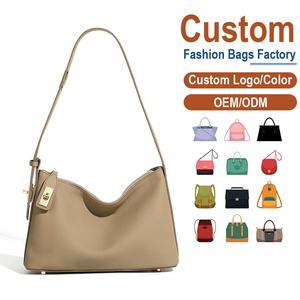 Sac à bandoulière de luxe vintage pour femme en cuir véritable beige, antivol, avec fermeture éclair et pieds métalliques – Collection Usine - Product Image 1
