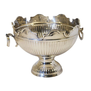 Cuenco de lujo plateado estilo Monteith para servir vino y champán, con pedestal, para bodas, fiestas y catering de hoteles. - Product Image 1