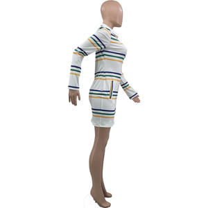 Gaun besar wanita putih untuk Mardi Gras 2 saku strip ungu hijau emas - Product Image 5