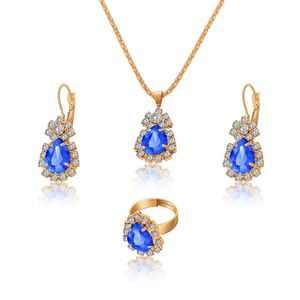 2024 mode vente délicate goutte d'eau strass collier boucles d'oreilles <span class=keywords><strong>bague</strong></span> ensemble <span class=keywords><strong>de</strong></span> bijoux - Product Image 3
