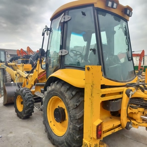 Chargeuse-pelleteuse JCB 3CX d'origine britannique en vente, haute qualité, faible nombre d'heures, bien entretenue, entièrement testée, prête à être expédiée, située à Shanghai - Product Image 5