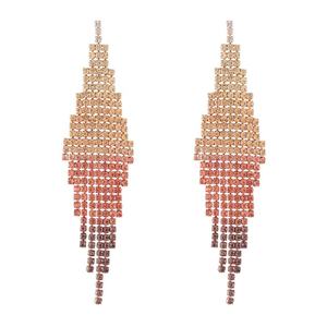 Pendientes Largos de Cadena con Piedras de Imitación en Degradado Clásico, Joyería de Aleación para Novias y Escenarios - Product Image 1