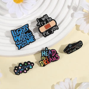 Spilla da Donna Fun <span class=keywords><strong>Coldplay</strong></span>, Spille a Forma di Lettere Cartoon, Distintivi Laccati, Accessori per Zaini e Abbigliamento - Product Image 1