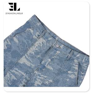 LARSUR Jeans cargo droits en denim personnalisés délavés en usine Jeans jacquard déchiquetés pour hommes Pantalon cargo en <span class=keywords><strong>tapisserie</strong></span> - Product Image 5