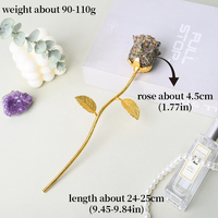 Statue de fleur en gravier de cristal naturel fait main en gros, rose avec feuille dorée, pour cadeau romantique