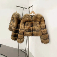 Manteau en fourrure slim européen et américain, style court, pour femme, patchwork en fourrure de raton laveur et de renard, nouvelle collection automne/hiver, vente en gros transfrontalière