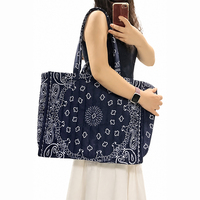 Sac fourre-tout personnalisé à imprimé cachemire, grande capacité, sac de plage matelassé, sac à main décontracté pour femme, sac à bandoulière, poche intérieure zippée