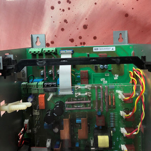 ตัวควบคุมความเร็ว6RA7018-6DV62-0-Z 6RA7018-6DV62-0-Z ตัวควบคุมความเร็ว DC 6RA7018-6DV62-0-Z 6RA7018-6DV62-0-Z - Product Image 3