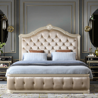 Modernes Minimalistisches 1,8m Doppelbett im Amerikanischen Stil, Luxuriöses Massivholz-Bettgestell mit Hochwertigem Stoffbezug für Hauptschlafzimmer, Französisches Bettgestell