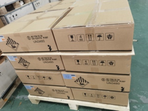 Système de stockage d'énergie solaire tout-en-un SRNE 10KWH pour usage domestique, comprenant <span class=keywords><strong>1</strong></span> unité d'onduleur 10KWH et <span class=keywords><strong>2</strong></span> unités de <span class=keywords><strong>batterie</strong></span> au lithium 5,12 <span class=keywords><strong>KWH</strong></span> - Product Image 3