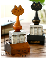 Timbre à rouleau vintage dateur et heureur avec manche en bois motif chat, réglable pour le marquage de date, idéal pour les registres manuels