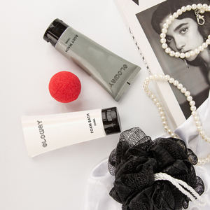 Popular en el mercado de EE. UU. OEM Body Wash Loofah Sponge Essentials Kit Foam Bath & Fizzier Pampering Bath Gift Set para hombres - Product Image 2