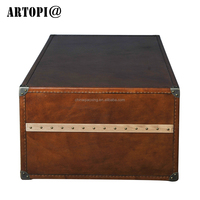 Table d'appoint vintage en cuir avec bandes de bois massif, table d'appoint rétro unique avec tiroir et rangement