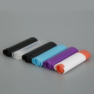 Tube de <span class=keywords><strong>baume</strong></span> à lèvres plat multicolore DIY 4,5g, emballage vide en plastique pour rouge à lèvres/cire à lèvres, capacité 5ml avec bouchon à vis et sérigraphie - Product Image 4