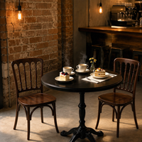Ensemble table et chaises de salle à manger de style français vintage à motifs floraux, en bois massif, mobilier commercial pour boulangeries, pâtisseries, salons de thé