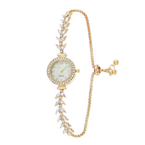 Reloj de pulsera delgado para mujer Reloj redondo de cuarzo de lujo con diseño de diamantes de imitación - Product Image 3