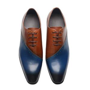 Chaussures en cuir pour hommes de style italien, couleurs mélangées, style Oxford formel, idéales pour les mariages et les fêtes. Chaussures habillées et Oxfords en cuir pour hommes. - Product Image 3