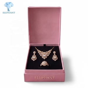 Caja de Joyería ELEPHANT Personalizada con Estampado en Dorado Rosa, Tapa con Bisagras, Caja Rígida de Papel de Lujo para Juego de Collar de Novia - Product Image 5
