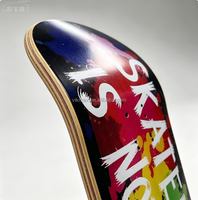 Skateboard professionnel 7 plis en érable double kick, vente en gros personnalisée