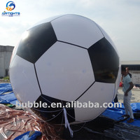 Ballon de football gonflable à l'hélium en forme de ballon de football pour la décoration