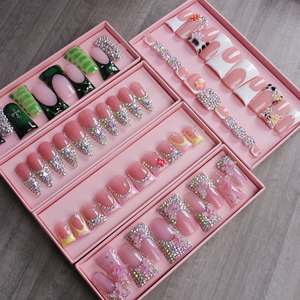 Venta al por Mayor de 10 Piezas/Caja de <span class=keywords><strong>Uñas</strong></span> Postizas Hechas a Mano de Alta Calidad con Diseño de <span class=keywords><strong>Uñas</strong></span> <span class=keywords><strong>Largas</strong></span> en Caja - Product Image 6