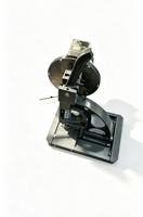 Machine semi-automatique manuelle pour boutons métalliques, presse à boutons-pression, machine à œillets, machine à autocollants et boucles pour voiture