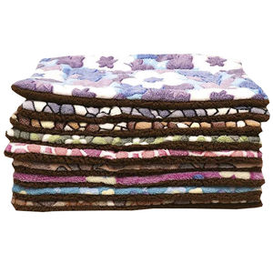 Colwork-cama para dormir de perro, tapete cálido con estampado de pata de perro salchicha, Coral, suave, para viajes al aire libre - Product Image 5