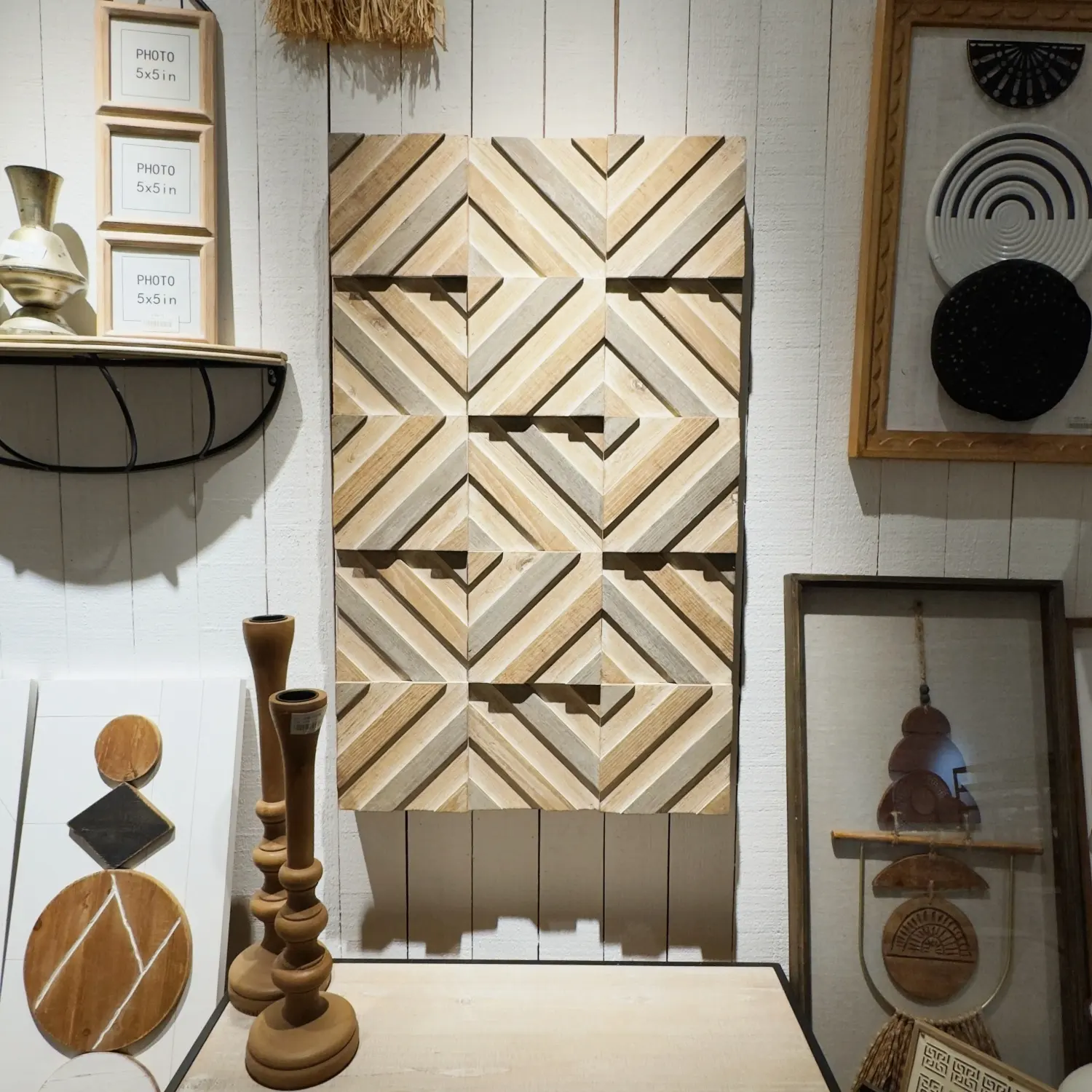 卸売素朴な幾何学的スプライシング木製長方形形状アイテムカラフルなホームリビングルーム木製アート壁掛け装飾