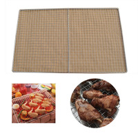 Grille de cuisson BBQ en acier inoxydable résistante à la chaleur, durable et personnalisable, pour la cuisson et le séchage en extérieur
