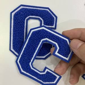 Parche <span class=keywords><strong>de</strong></span> Chenilla Ecológico <span class=keywords><strong>de</strong></span> Alta Densidad con Letras del Alfabeto Bordadas, Parches <span class=keywords><strong>de</strong></span> Chenilla Termoadhesivos para Sudaderas - Product Image 3