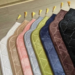 <span class=keywords><strong>Tapis</strong></span> de salon moderne <span class=keywords><strong>tapis</strong></span> de prière arabe pour adultes 100% polyester <span class=keywords><strong>tapis</strong></span> de prière doux personnalisé - Product Image 2