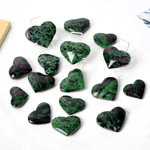 Vente en gros de pierres précieuses naturelles de guérison, cœur en zoïsite rubis de haute qualité, sculptures en cristal pour la décoration - Product Image 1