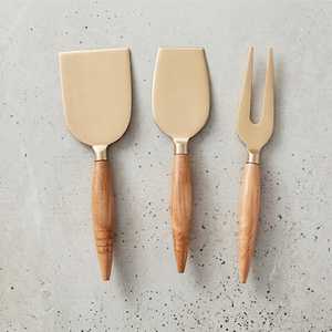 Juego de cuchillos para cortar queso de acero inoxidable con mangos de madera, perfectos para uso en restaurantes y accesorios de cocina, juego de 3 - Product Image 1
