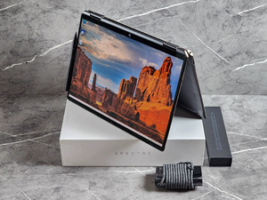 Ordinateur <span class=keywords><strong>portable</strong></span> HP Spectre X360 2022 13,3 pouces 1200p écran tactile, Intel I5 1235U 4 cœurs, 16 Go de RAM, 512 Go de SSD, Windows 10 anglais, grade A+ - Product Image 3