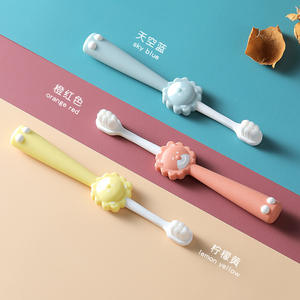 Brosse à dents manuelle de haute qualité pour enfants de 2 à 6 ans, motif lion de dessin animé mignon, poils doux, bleu ciel, orange, rouge, jaune citron - Product Image 5