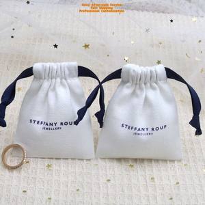 Pochette de rangement pour cadeau de bijoux en coton <span class=keywords><strong>Martin</strong></span> imprimé de logo personnalisé Sac à poussière d'emballage de bijoux en coton <span class=keywords><strong>Martin</strong></span> écologique avec cordon - Product Image 1