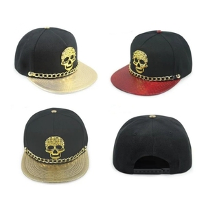 Chaîne en métal sur la visière avec capuchon Snapback en métal-Casquette Snapback et capuchon en coton lavé - Product Image 3
