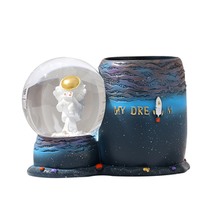 Globo di Neve Personalizzato con Logo del Brand e Astronauta, Portapenne Viola, Base Razzo '<span class=keywords><strong>My</strong></span> <span class=keywords><strong>Dream</strong></span>' per Decorazione Camera dei Bambini, Regalo - Product Image 4