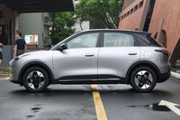 Véhicule électrique d'occasion Galaxy Xingyuan Wish Mini, berline 5 portes, conduite à gauche, 5 places, pour trajets urbains, autonomie 205 km, 16,2 kWh